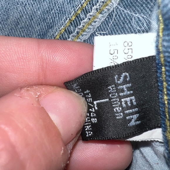 🧡 5 for $25 🧡 SHEIN jeans - Picture 3 of 3